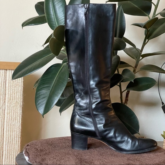 VINTAGE Ferragamo knee high black leather boots - size 9.5/10 - Picture 11 of 17